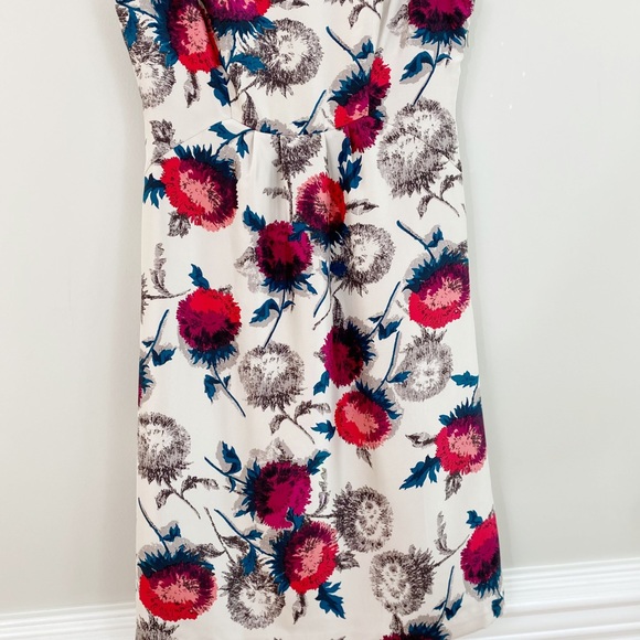 Boden Limited Edition Silk Floral Dress - Picture 3 of 8